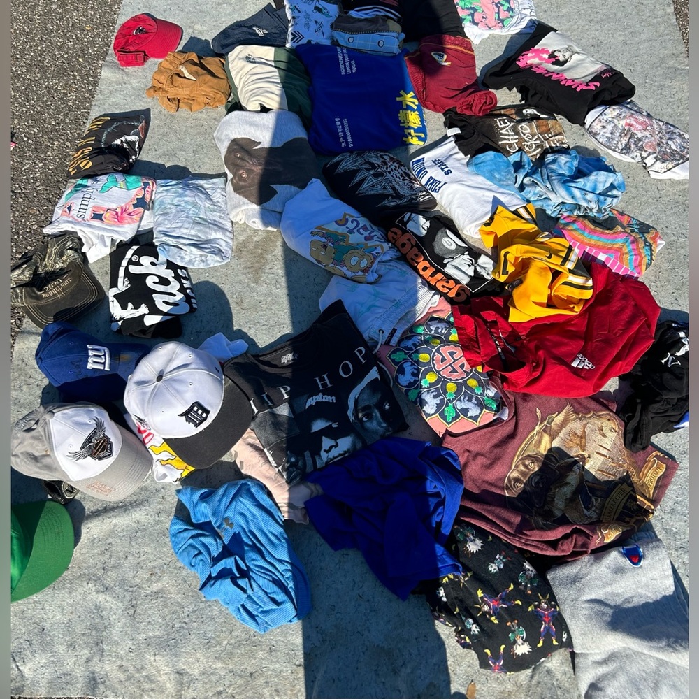 Clothes lot